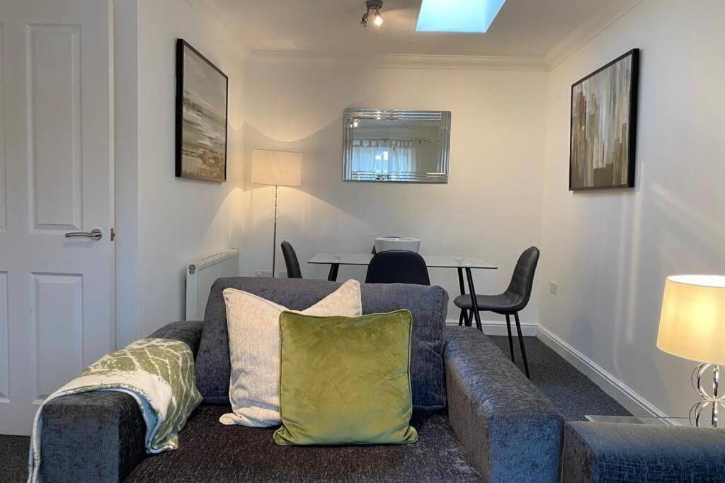 Alicia Newport By Mia Living 2 Bedroom Apartment With Dedicated Parking Newport (Gwent) Exterior photo