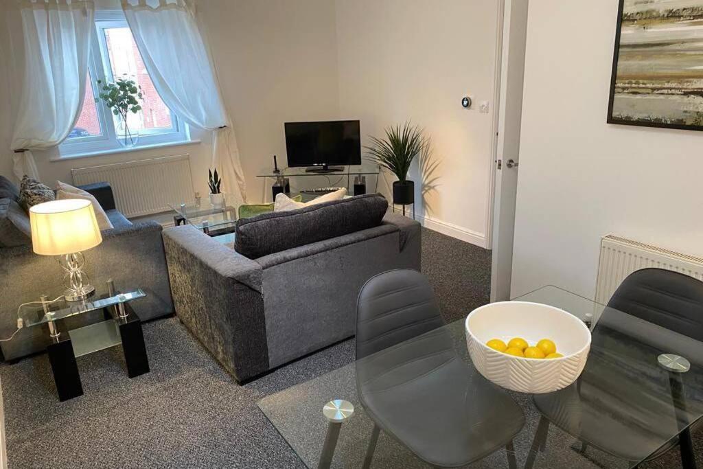 Alicia Newport By Mia Living 2 Bedroom Apartment With Dedicated Parking Newport (Gwent) Exterior photo